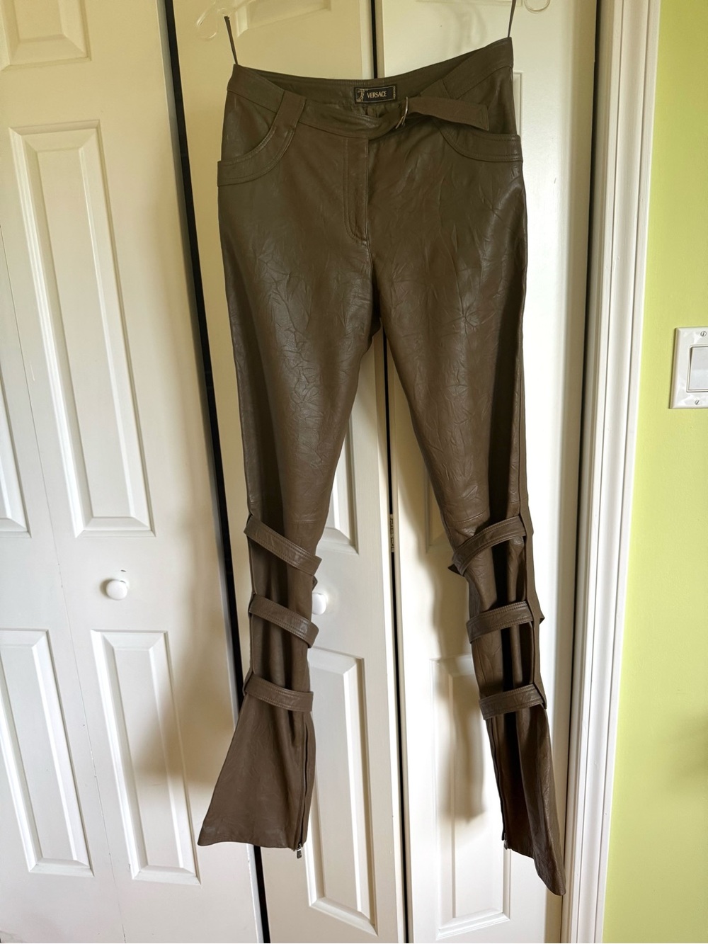 VERSACE Women Olive Leather Skinny Pants 6/42 EUC